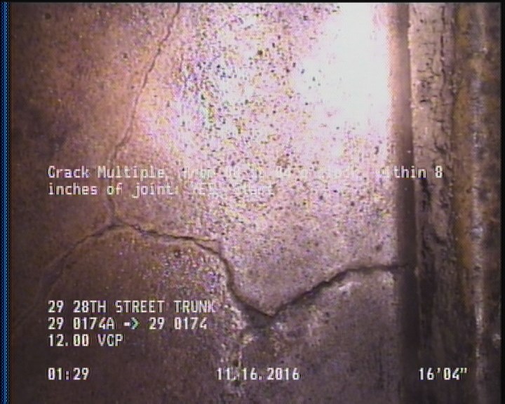 Crack Multiple, from 08 to 04 o'clock, within 8 inches of joint: YES, Start