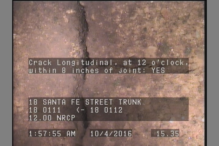 Crack Longitudinal, at 12 o'clock, within 8 inches of joint: YES