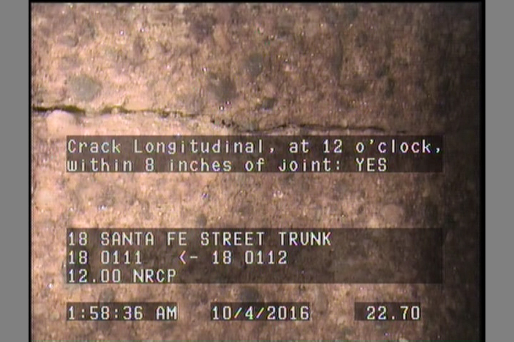 Crack Longitudinal, at 12 o'clock, within 8 inches of joint: YES