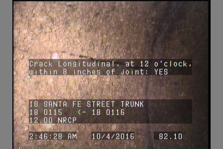 Crack Longitudinal, at 12 o'clock, within 8 inches of joint: YES