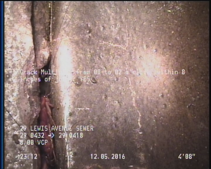 Crack Multiple, from 08 to 02 o'clock, within 8 inches of joint: YES