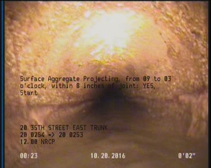 Surface Aggregate Projecting, from 09 to 03 o'clock, within 8 inches of joint: YES, Start