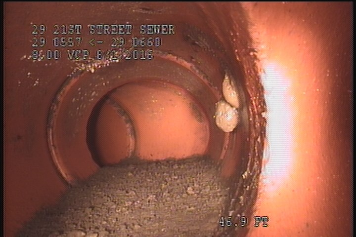 Tap Factory Made, at 09 o'clock, -, within 8 inches of joint: NO, 6" - Open