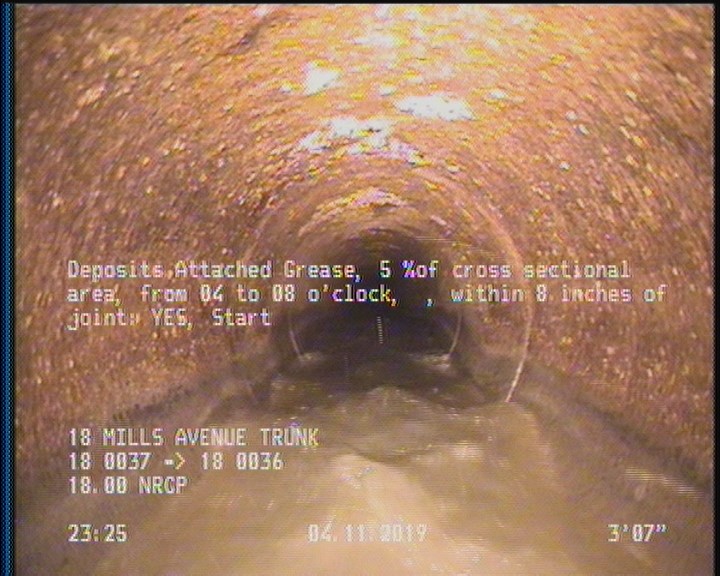 Deposits Attached Grease, 5 %of cross sectional area, from 04 to 08 o'clock, , within 8 inches of joint: YES, Start