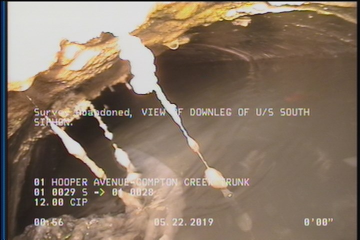 Survey Abandoned - VIEW OF DOWNLEG OF U/S SOUTH SIPHON.