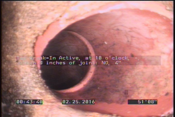 Tap Break-In Active, at 10 o'clock, -, within 8 inches of joint: NO, 4"