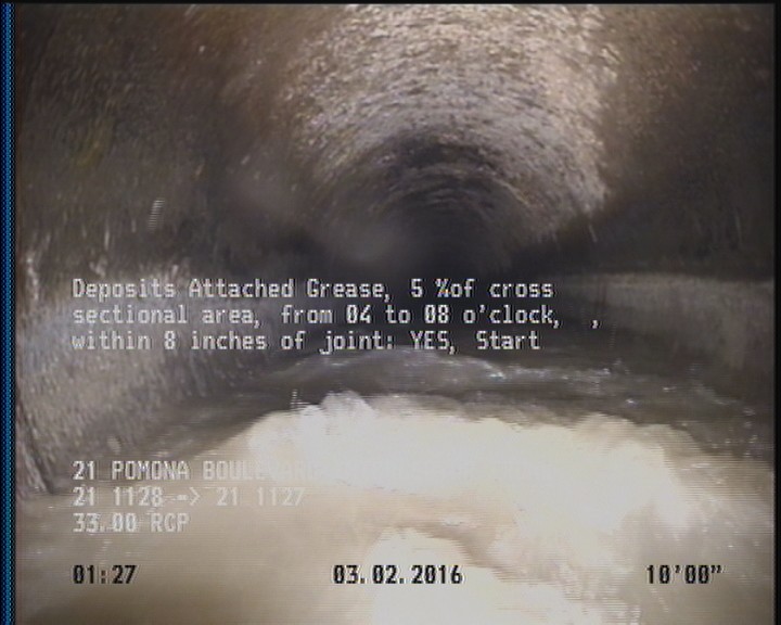 Deposits Attached Grease, 5 %of cross sectional area, from 04 to 08 o'clock, , within 8 inches of joint: YES, Start