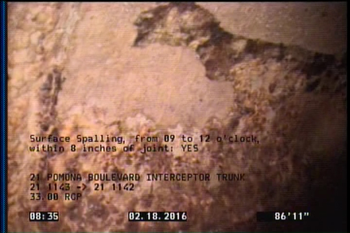 Surface Spalling, from 09 to 12 o'clock, within 8 inches of joint: YES
