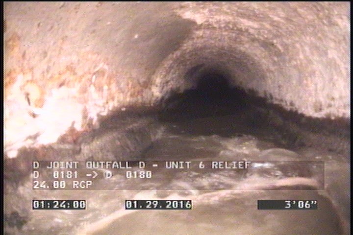 Deposits Attached Grease, 5 %of cross sectional area, from 04 to 08 o'clock, , within 8 inches of joint: YES, Start