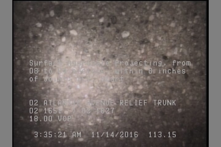Surface Aggregate Projecting, from 08 to 04 o'clock, within 8 inches of joint: YES, Start