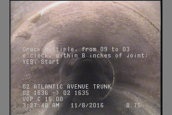 Crack Multiple, from 09 to 03 o'clock, within 8 inches of joint: YES, Start