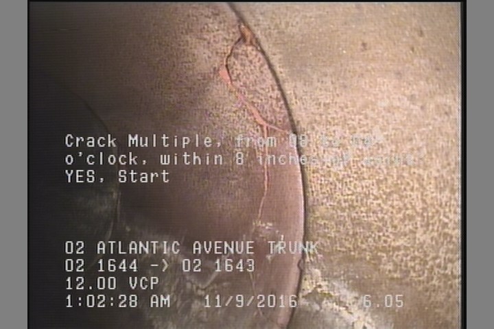 Crack Multiple, from 08 to 04 o'clock, within 8 inches of joint: YES, Start