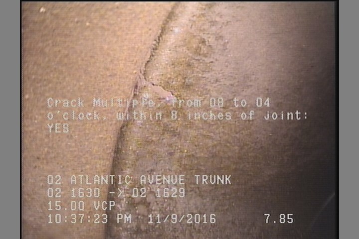 Crack Multiple, from 08 to 04 o'clock, within 8 inches of joint: YES, Start