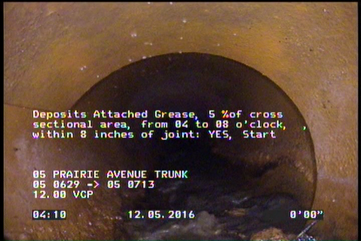 Deposits Attached Grease, 5 %of cross sectional area, from 04 to 08 o'clock, , within 8 inches of joint: YES, Start