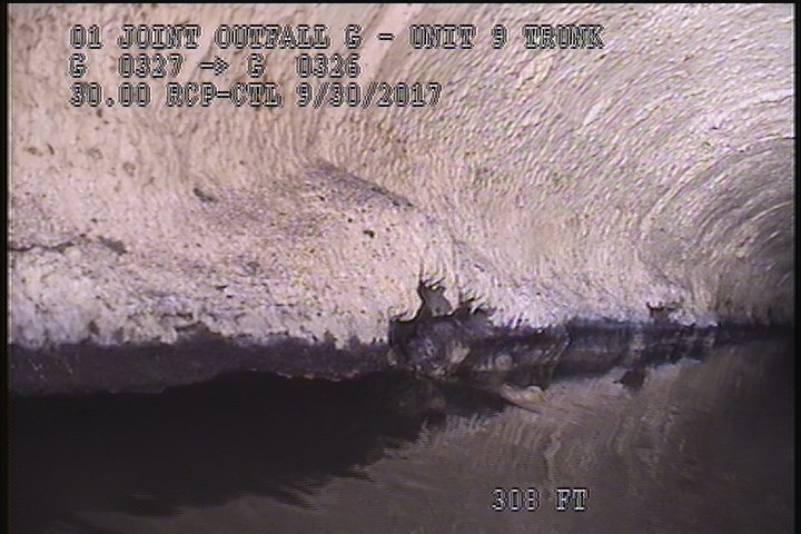 Deposits Attached Grease, 10 %of cross sectional area, from 07 to 09 o'clock, , within 8 inches of joint: NO