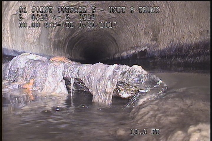 Deposits Settled Other, 10 %of cross sectional area, from 05 to 07 o'clock, , within 8 inches of joint: NO - TILE