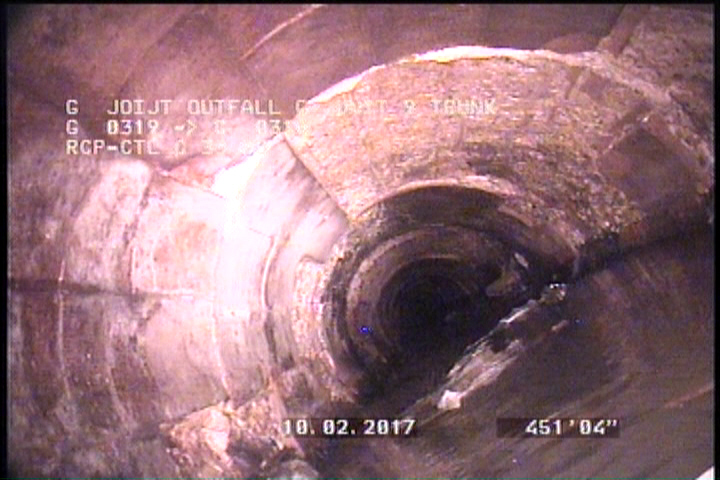 Surface Reinforcement Corroded, from 10 to 02 o'clock, within 8 inches of joint: YES, Finish - LONG & CIRCUM REBAR