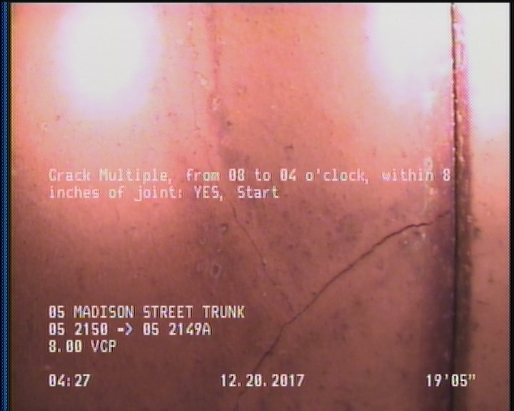 Crack Multiple, from 08 to 04 o'clock, within 8 inches of joint: YES, Start