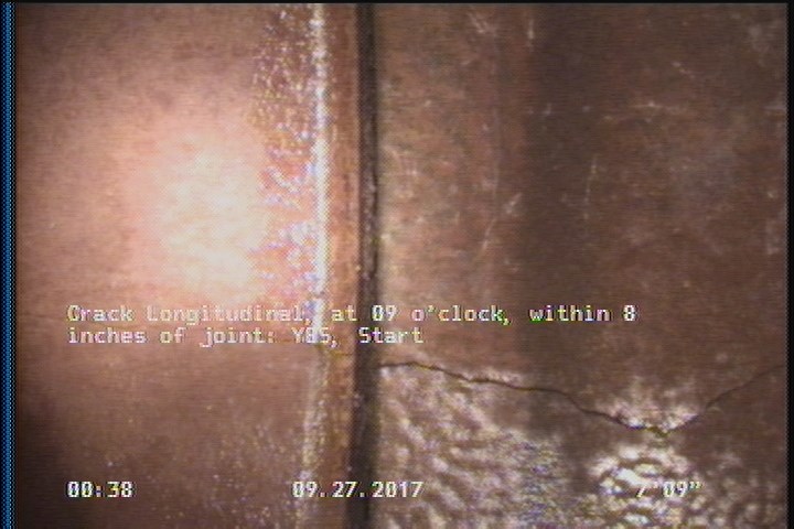 Crack Longitudinal, at 09 o'clock, within 8 inches of joint: YES, Start