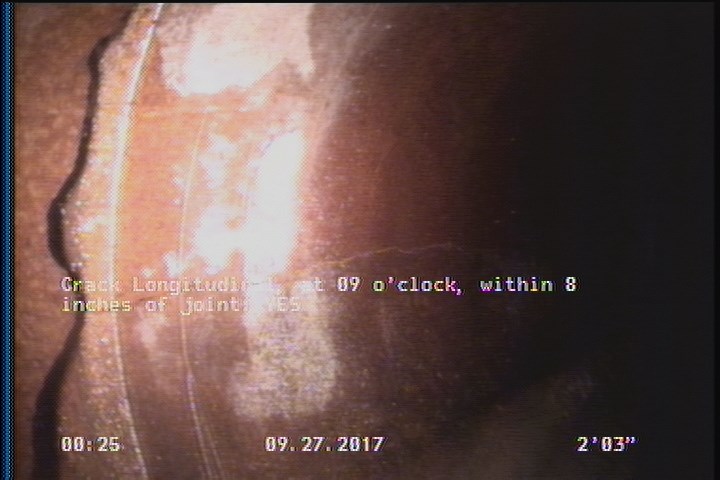 Crack Longitudinal, at 09 o'clock, within 8 inches of joint: YES
