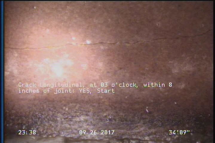 Crack Longitudinal, at 03 o'clock, within 8 inches of joint: YES, Start