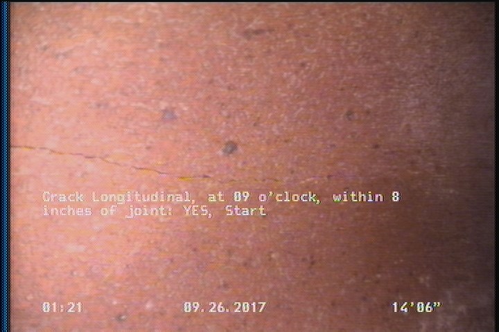 Crack Longitudinal, at 09 o'clock, within 8 inches of joint: YES, Start