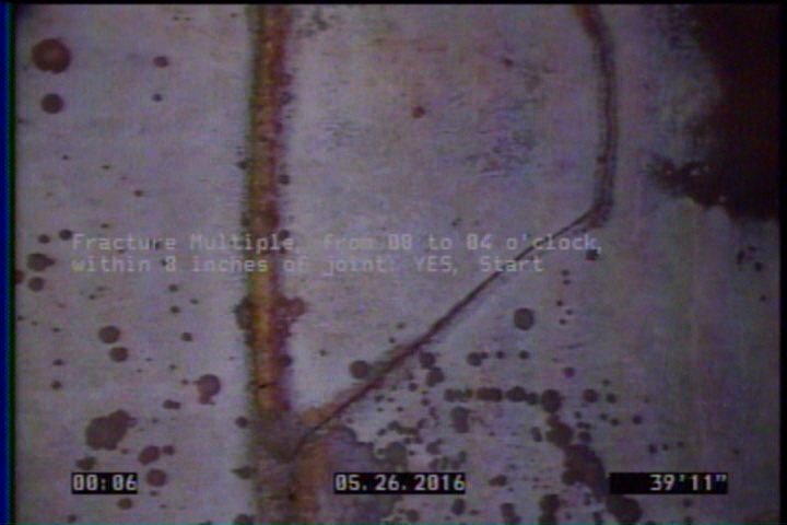 Fracture Multiple, from 08 to 04 o'clock, within 8 inches of joint: YES, Start