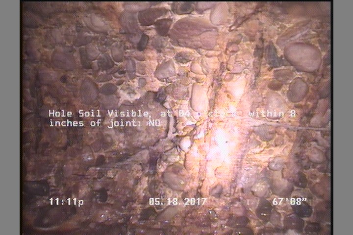 Hole Soil Visible, at 04 o'clock, within 8 inches of joint: NO