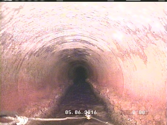 Deposits Attached Grease, 8 %of cross sectional area, from 04 to 08 o'clock, , within 8 inches of joint: YES, Start