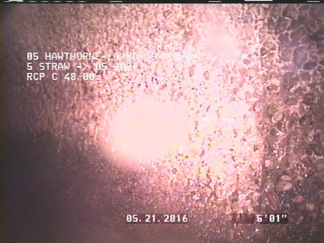 Surface Aggregate Visible, from 11 to 01 o'clock, within 8 inches of joint: NO - SEVERE AGG