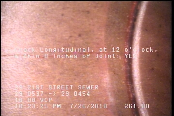 Crack Longitudinal, at 12 o'clock, within 8 inches of joint: YES