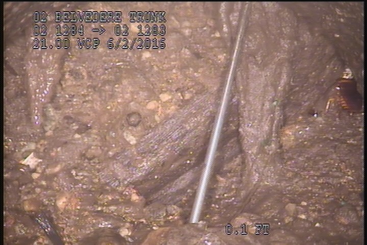 General Observation-{VEDIO ON DVD CLIP #2 - Conn. @ Mh, 9 O' Clock. OPEN BOTTOM OF POSSIBLE DROP CONN 100% BLOCKED