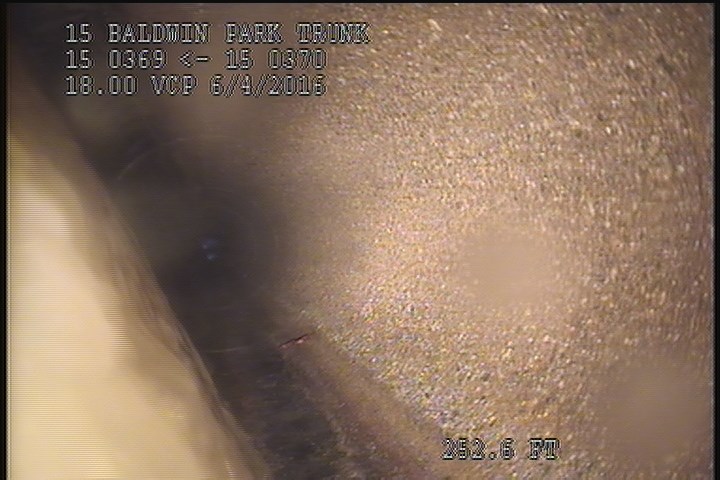 Surface Aggregate Visible, from 09 to 03 o'clock, within 8 inches of joint: YES - SEVERE AGG