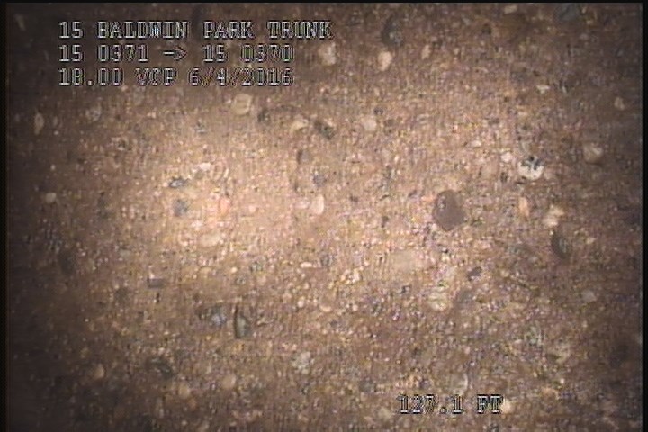 Surface Aggregate Visible, from 08 to 04 o'clock, within 8 inches of joint: NO - SEVERE AGG