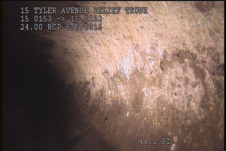Surface Spalling, from 08 to 04 o'clock, within 8 inches of joint: YES - PEELING LATANCE COAT