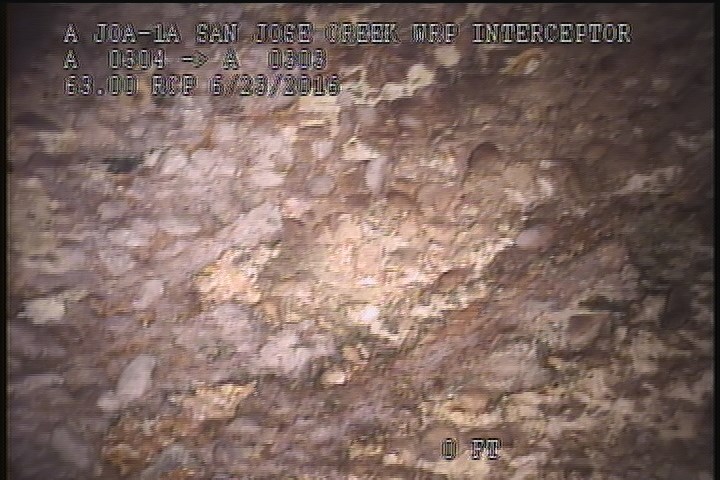 Surface Aggregate Missing, from 10 to 02 o'clock, within 8 inches of joint: YES, Start - SEVERE AGG