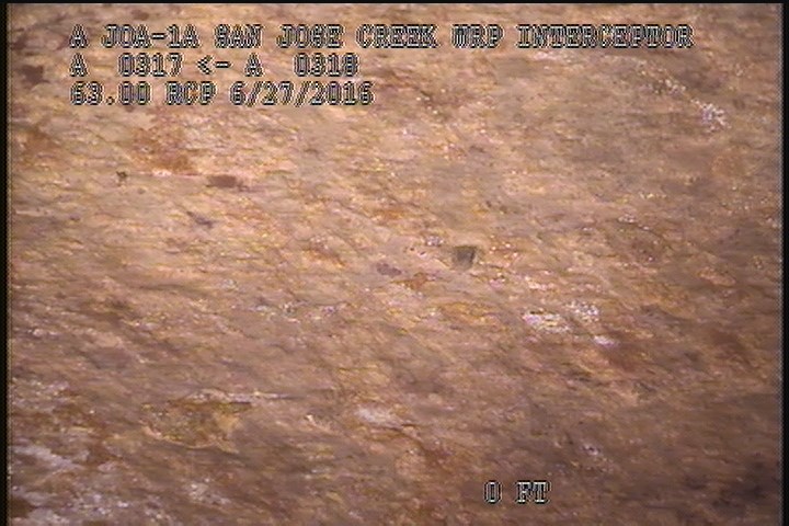Surface Aggregate Visible, from 10 to 02 o'clock, within 8 inches of joint: NO - POSSIBLE FEW SEVERE AGG