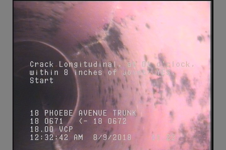 Crack Longitudinal, at 01 o'clock, within 8 inches of joint: YES, Start