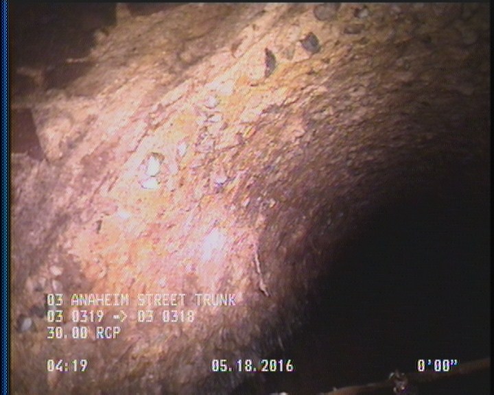Surface Aggregate Projecting, from 09 to 03 o'clock, within 8 inches of joint: YES, Start
