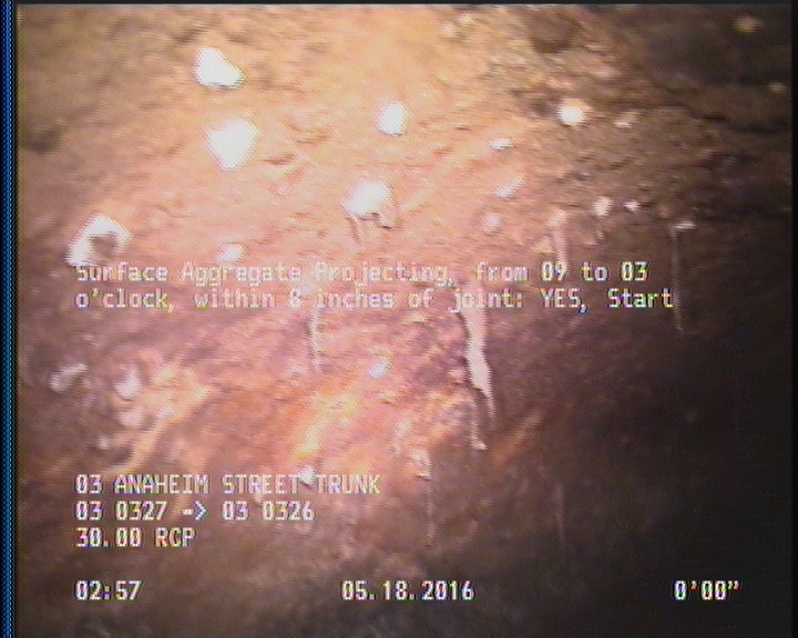 Surface Aggregate Projecting, from 09 to 03 o'clock, within 8 inches of joint: YES, Start