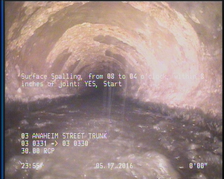 Surface Spalling, from 08 to 04 o'clock, within 8 inches of joint: YES, Start