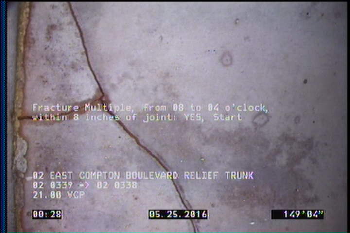 Fracture Multiple, from 08 to 04 o'clock, within 8 inches of joint: YES, Start