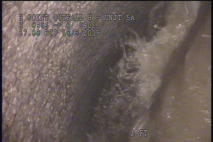 Surface Aggregate Projecting, from 08 to 04 o'clock, within 8 inches of joint: YES