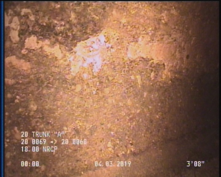 Surface Aggregate Projecting, from 08 to 04 o'clock, within 8 inches of joint: YES, Start