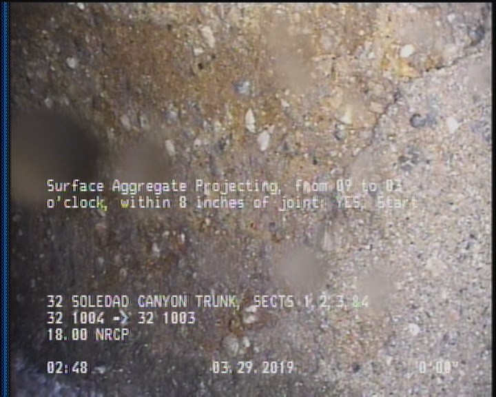 Surface Aggregate Projecting, from 09 to 03 o'clock, within 8 inches of joint: YES, Start
