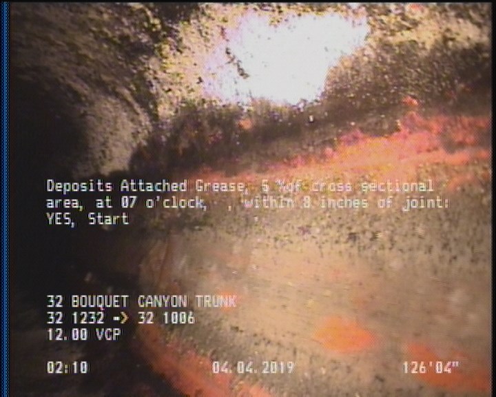 Deposits Attached Grease, 5 %of cross sectional area, at 07 o'clock, , within 8 inches of joint: YES, Start