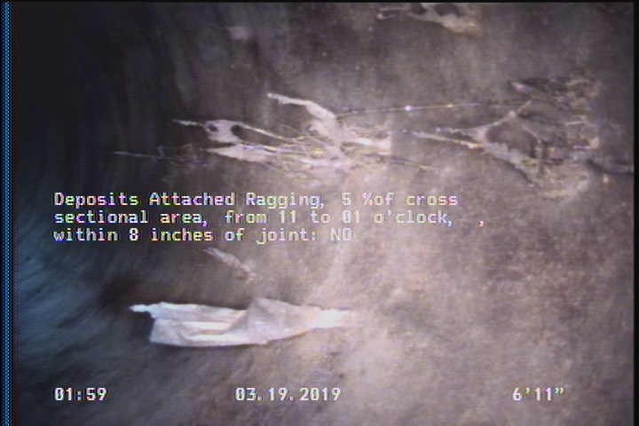 Deposits Attached Ragging, 5 %of cross sectional area, from 11 to 01 o'clock, , within 8 inches of joint: NO