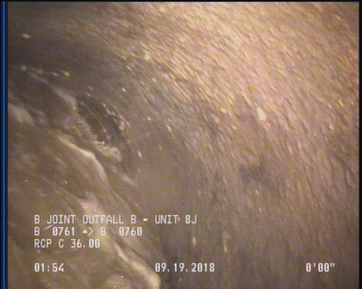 Surface Aggregate Visible, from 09 to 03 o'clock, within 8 inches of joint: YES