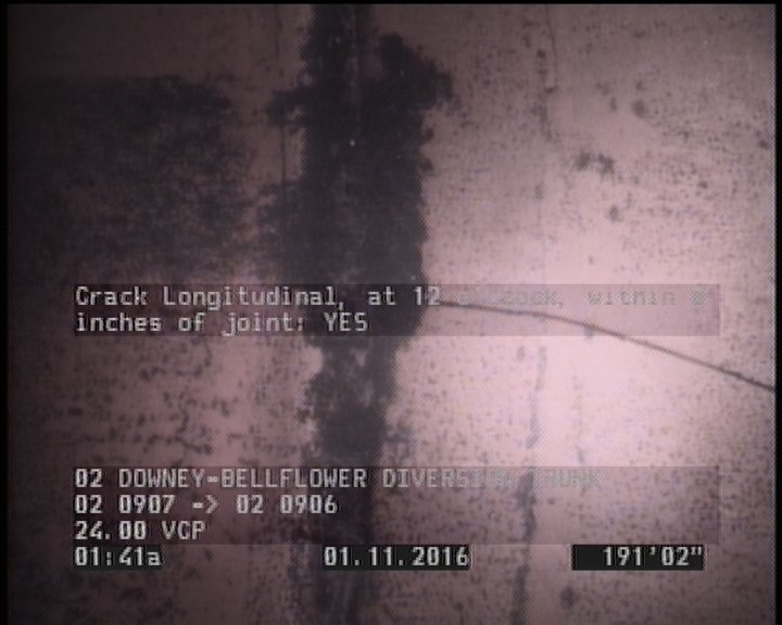 Crack Longitudinal, at 12 o'clock, within 8 inches of joint: YES