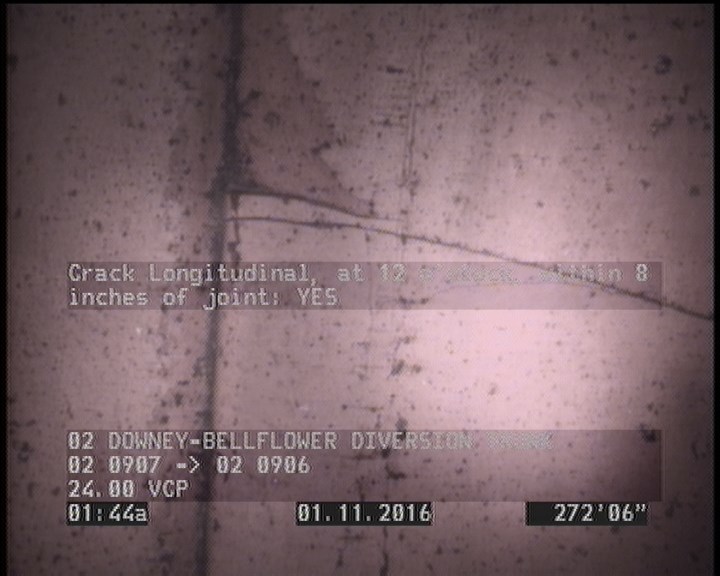 Crack Longitudinal, at 12 o'clock, within 8 inches of joint: YES